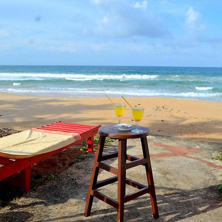 New Seaside Inn Хіккадува Екстер'єр фото