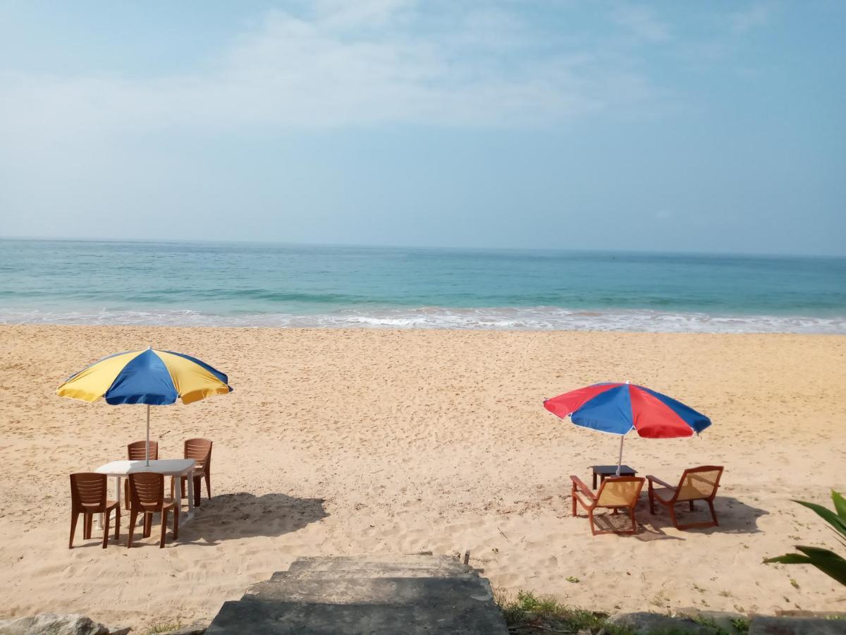 New Seaside Inn Хіккадува Екстер'єр фото